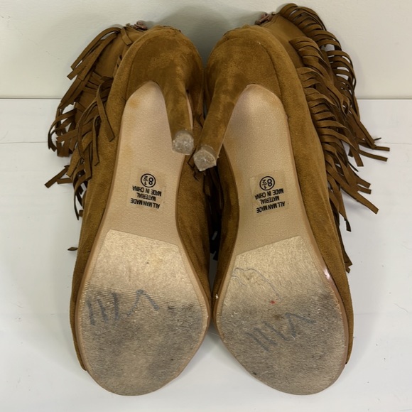 Heart in D Brown Fringe Peep Toe High Heeled Stiletto Bootie Size 8.5 - Picture 7 of 8